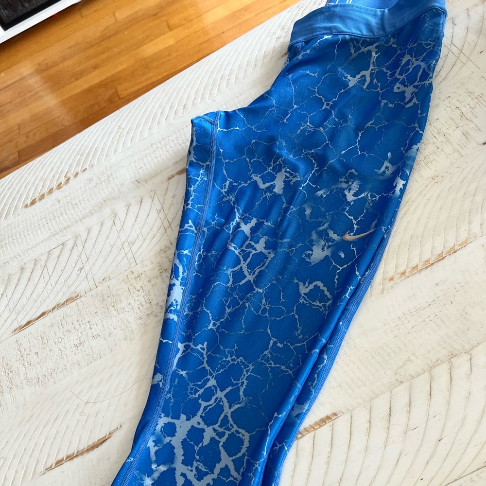Nike Dri-Fit leggings size large